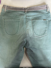 Load image into Gallery viewer, Olsen Lisa printed jeans 8