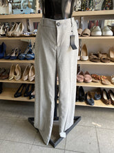 Load image into Gallery viewer, Banana Republic Martin wool pants NWT 8