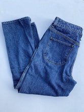 Load image into Gallery viewer, Point Sur Denim buttonfly jeans 31