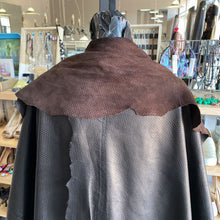 Load image into Gallery viewer, Pepin Designer Artisan Leather Cape
