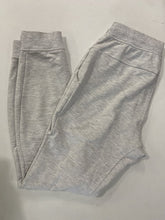 Load image into Gallery viewer, Lululemon jogger pants 6