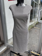 Load image into Gallery viewer, Zara houndstooth dress XS