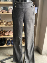 Load image into Gallery viewer, Club Monaco vintage dress pants 0