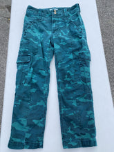 Load image into Gallery viewer, Anthropologie camo cargo jeans 27