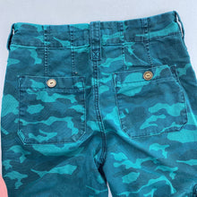 Load image into Gallery viewer, Anthropologie camo cargo jeans 27