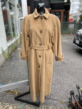 Load image into Gallery viewer, Ralph Lauren vintage camel hair coat "Made in USA" 6