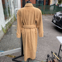 Load image into Gallery viewer, Ralph Lauren vintage camel hair coat "Made in USA" 6