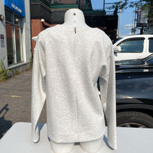 Load image into Gallery viewer, Banana Republic bow top M