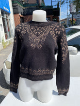 Load image into Gallery viewer, Zara shoulder pads sweater M