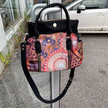 Load image into Gallery viewer, Desigual multi print handbag