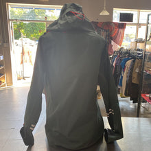 Load image into Gallery viewer, Canada Goose rain jacket L