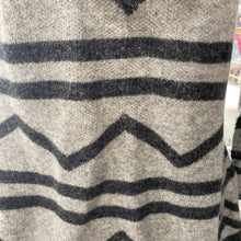 Load image into Gallery viewer, Toad & Co boiled lambswool hooded cardi XS
