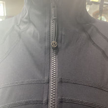 Load image into Gallery viewer, Lululemon light zip up 14