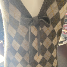 Load image into Gallery viewer, J Crew argyle cashmere sweater vest M