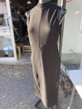 Load image into Gallery viewer, Worthington ribbed body con dress NWT 4