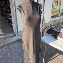 Load image into Gallery viewer, Worthington ribbed body con dress NWT 4