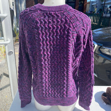 Load image into Gallery viewer, Gap cableknit sweater S