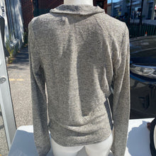 Load image into Gallery viewer, Deletta sparkly knit top S