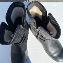 Load image into Gallery viewer, Ugg Simmens moto boots 8