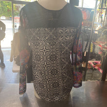 Load image into Gallery viewer, Desigual sheer/mesh top M