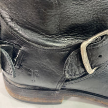 Load image into Gallery viewer, Frye ankle boots 6