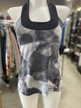 Load image into Gallery viewer, Lululemon tank 8
