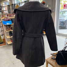 Load image into Gallery viewer, Soia Kyo winter coat L
