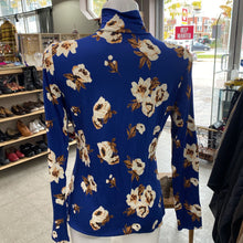 Load image into Gallery viewer, RW&CO long sleeve mock neck M NWT