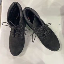 Load image into Gallery viewer, Timberland boots 11