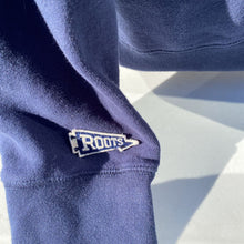 Load image into Gallery viewer, Roots Toronto Maple leafs Hoodie S