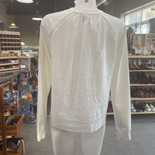 Load image into Gallery viewer, J Crew crewneck w eyelet back S