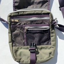 Load image into Gallery viewer, MEC Mountain Equipment Coop nylon small crossbody