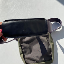 Load image into Gallery viewer, MEC Mountain Equipment Coop nylon small crossbody