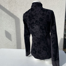 Load image into Gallery viewer, Lululemon velvet lace print zip up 8