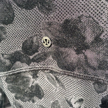 Load image into Gallery viewer, Lululemon velvet lace print zip up 8