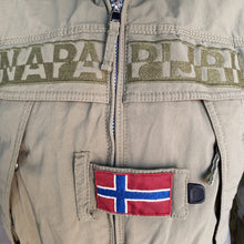 Load image into Gallery viewer, Napapijri winter coat L
