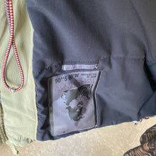 Load image into Gallery viewer, Napapijri winter coat L