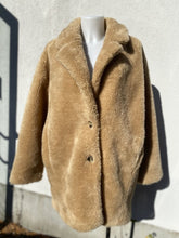 Load image into Gallery viewer, *fuzzy,NWT