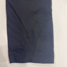 Load image into Gallery viewer, Lululemon crop leggings 8