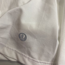 Load image into Gallery viewer, Lululemon pleated skorts 8