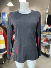 Load image into Gallery viewer, Icebreaker merino wool base layer top L