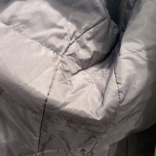 Load image into Gallery viewer, Columbia winter coat w removable hood XL