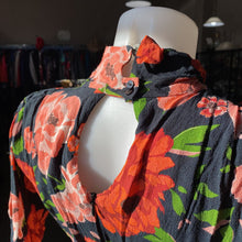 Load image into Gallery viewer, Zara peplum top XS