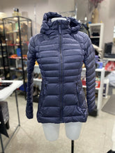 Load image into Gallery viewer, Lululemon down filled puffer jacket 4