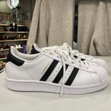 Load image into Gallery viewer, Adidas Superstars sneakers 7