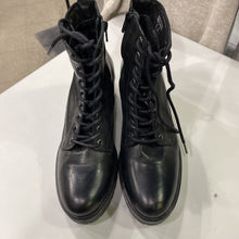 Load image into Gallery viewer, Floyd leather lug sole boots 40