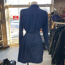 Load image into Gallery viewer, Levis denim dress L