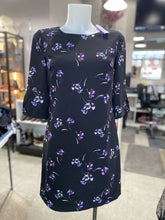 Load image into Gallery viewer, Banana Republic (outlet) floral dress 0P