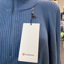 Load image into Gallery viewer, Lululemon On The go Poncho OS NWT