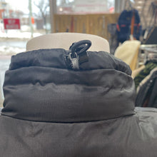 Load image into Gallery viewer, Canada Goose light puffer coat M